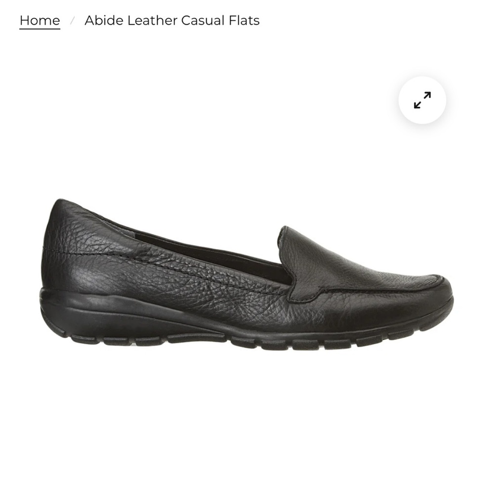 Easy Spirit New In Box “Esabide” Black Leather Slip-On Loafers 10.5